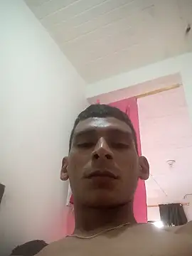 Snapshot of alex_colombiano chatting on 09-26-25, 09:19 alex colombiano online show from 09-26-25, 09:19