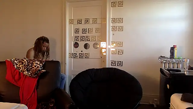 Diodre Benyoon online show from 04-15-26, 01:34