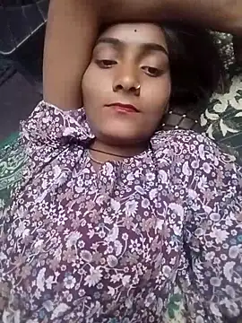 Snapshot of Mohni_singh chatting on 02-09-26, 04:33 Mohni singh online show from 02-09-26, 04:33