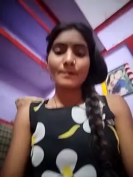 Snapshot of Mohni_singh chatting on 02-20-26, 08:27 Mohni singh online show from 02-20-26, 08:27