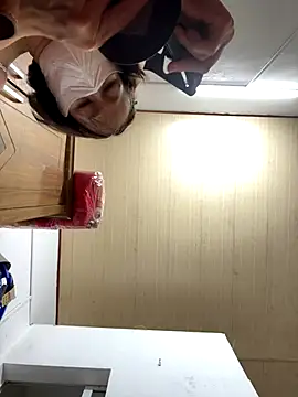 Snapshot of July-Asian chatting on 10-10-25, 12:59 July-Asian online show from 10-10-25, 12:59