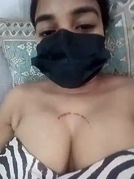 Little toy girl online show from 04-21-26, 06:52