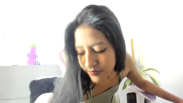 Snapshot of Valery_mz chatting on 12-04-25, 02:32 Valery mz online show from 12-04-25, 02:32