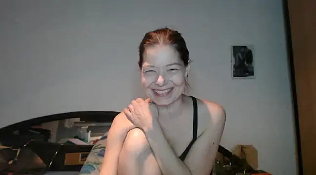 SexySarah177 online show from 02-26-25, 09:48