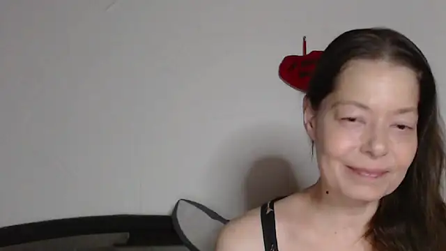 SexySarah177 online show from 03-24-26, 09:20