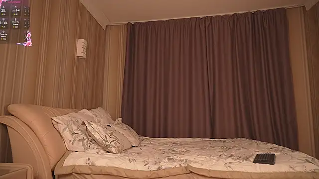 Snapshot of Winaria chatting on 01-11-26, 04:06 Winaria online show from 01-11-26, 04:06