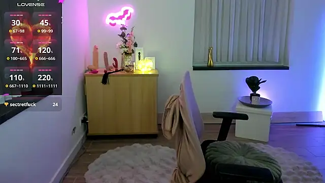 Miss Lucifer6 online show from 03-25-26, 06:47