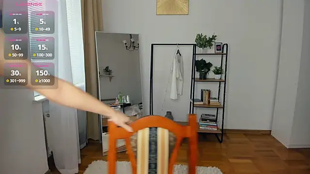 Snapshot of FaaBinaa chatting on 10-12-25, 07:18 FaaBinaa online show from 10-12-25, 07:18