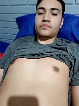 Snapshot of novinho_safado__ chatting on 09-29-25, 09:19 novinho safado online show from 09-29-25, 09:19