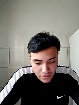 Snapshot of novinho_safado__ chatting on 11-05-25, 08:09 novinho safado online show from 11-05-25, 08:09