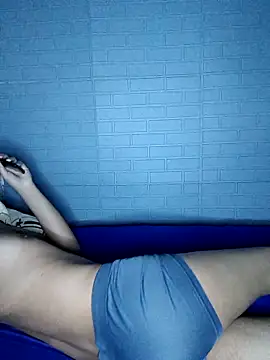 Snapshot of novinho_safado__ chatting on 11-21-25, 04:22 novinho safado online show from 11-21-25, 04:22