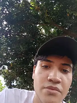 Snapshot of novinho_safado__ chatting on 02-25-26, 03:54 novinho safado online show from 02-25-26, 03:54