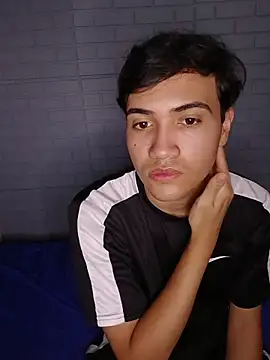 Snapshot of novinho_safado__ chatting on 03-01-26, 12:07 novinho safado online show from 03-01-26, 12:07