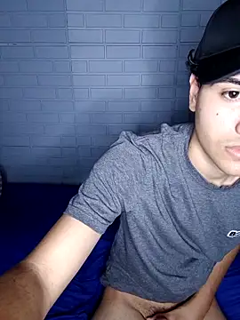 Snapshot of novinho_safado__ chatting on 03-21-26, 11:48 novinho safado online show from 03-21-26, 11:48