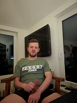 6incheswannacum online show from 12-20-25, 01:45