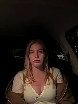 Chloemillerrxx online show from 09-29-25, 06:13