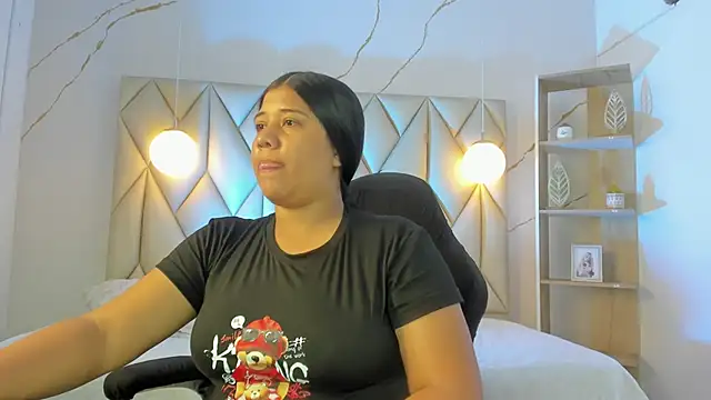 amandarabit online show from 10-18-25, 02:18