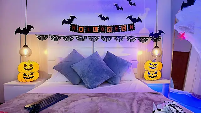 alehia cute online show from 10-30-25, 12:45