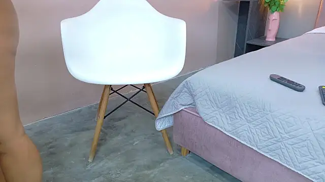 Camila Hill  online show from 02-19-26, 02:13