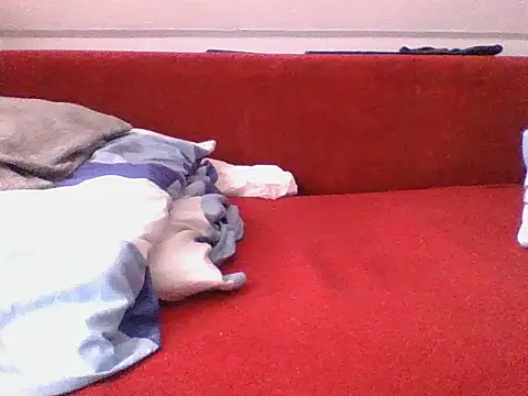 Snapshot of Liznat01 chatting on 10-20-25, 08:04 Liznat01 online show from 10-20-25, 08:04