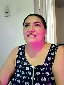 Snapshot of lina_maria99 chatting on 09-14-25, 09:58 lina maria99 online show from 09-14-25, 09:58