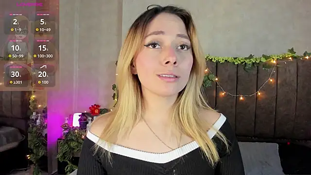 LanaMills  online show from 04-12-26, 04:28