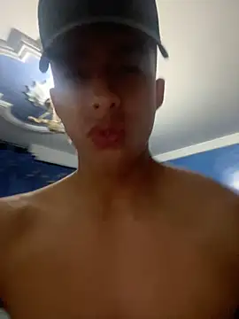 Snapshot of May_Blackx chatting on 09-19-25, 05:20 May Blackx online show from 09-19-25, 05:20