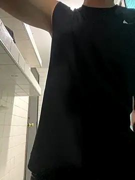 Snapshot of May_Blackx chatting on 10-30-25, 03:41 May Blackx online show from 10-30-25, 03:41