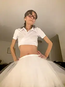 Chris06d22xh online show from 10-24-25, 07:10