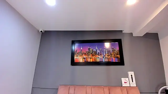 Snapshot of CharlotteCottin chatting on 01-14-26, 11:38 CharlotteCottin online show from 01-14-26, 11:38