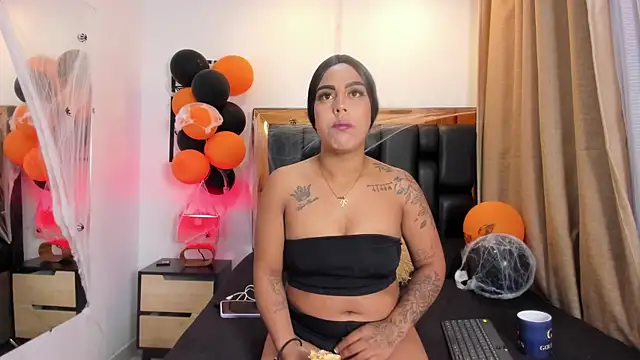 Snapshot of GiorgineTaylor chatting on 11-01-25, 11:12 GiorgineTaylor online show from 11-01-25, 11:12