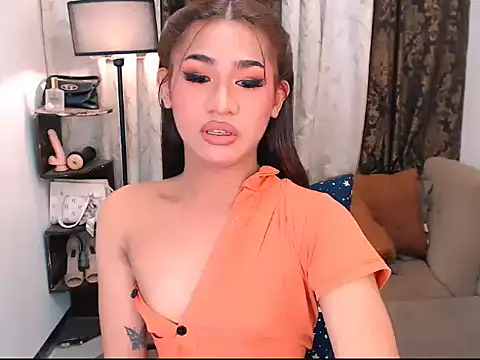 Snapshot of asianlatina69 chatting on 10-06-25, 09:45 asianlatina69 online show from 10-06-25, 09:45