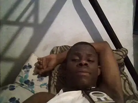 Snapshot of roro_thehoe chatting on 11-09-25, 09:13 roro thehoe online show from 11-09-25, 09:13