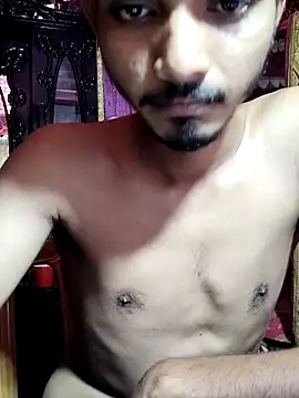 Snapshot of Hot-_couple chatting on 05-06-26, 09:42 Hot- couple online show from 05-06-26, 09:42