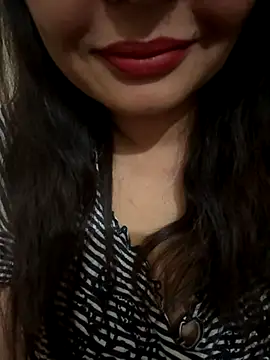 Snapshot of Bhabi_Ki_Antarvasna chatting on 11-07-25, 04:51 Bhabi Ki Antarvasna online show from 11-07-25, 04:51