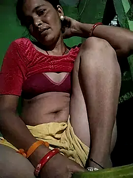 Snapshot of Hot_Kajal5 chatting on 10-05-25, 12:53 Hot Kajal5 online show from 10-05-25, 12:53