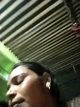 Snapshot of Hot_Kajal5 chatting on 11-03-25, 12:28 Hot Kajal5 online show from 11-03-25, 12:28