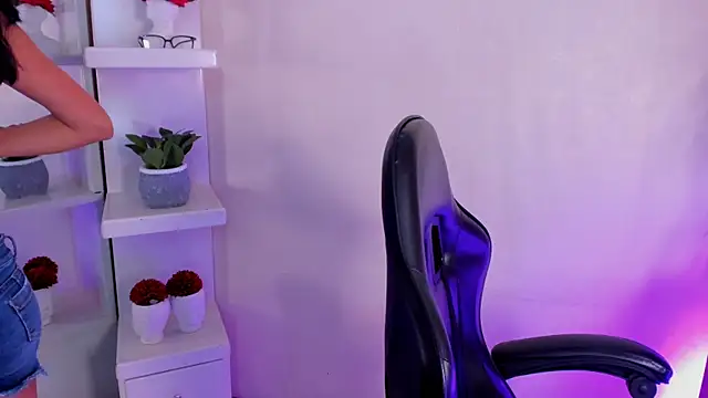 Aria Joness  online show from 02-09-26, 09:19