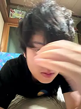 Snapshot of hiromu53 chatting on 09-28-25, 11:48 hiromu53 online show from 09-28-25, 11:48