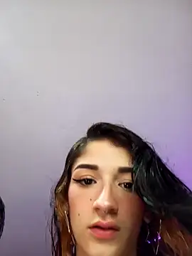 ingrid zese  online show from 10-29-25, 01:46