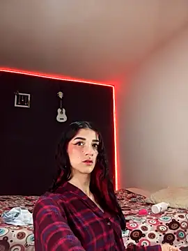 ingrid zese  online show from 11-25-25, 05:35