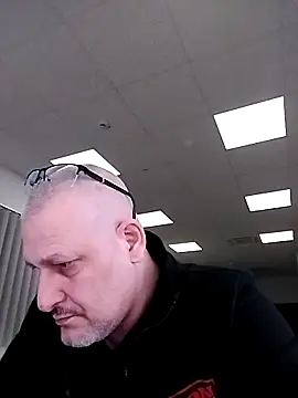 Hisnimin online show from 03-19-26, 11:42