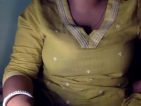 Dimplegirl online show from 10-26-25, 04:02