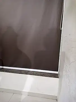 Queen Oggy online show from 02-27-26, 06:02