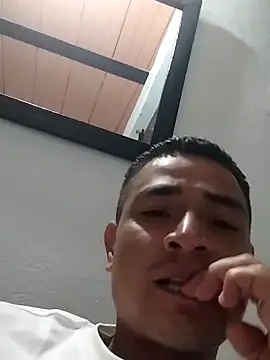 Snapshot of hoteder chatting on 05-03-26, 11:55 hoteder online show from 05-03-26, 11:55