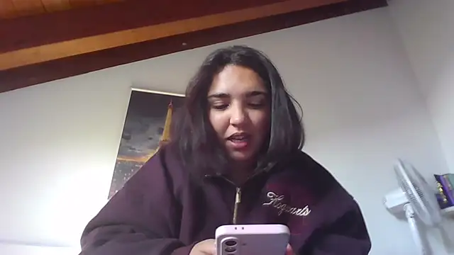 Snapshot of LadySophia03 chatting on 11-08-25, 09:09 LadySophia03 online show from 11-08-25, 09:09