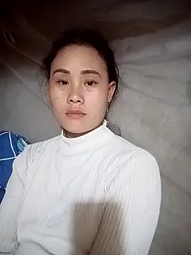 Ruaiuoi online show from 02-18-26, 01:07