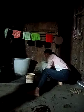 Snapshot of Ruaiuoi chatting on 04-26-26, 10:18 Ruaiuoi online show from 04-26-26, 10:18