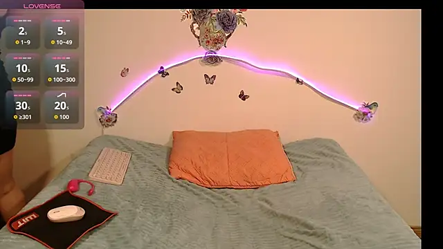 angelyxs online show from 09-19-25, 05:24