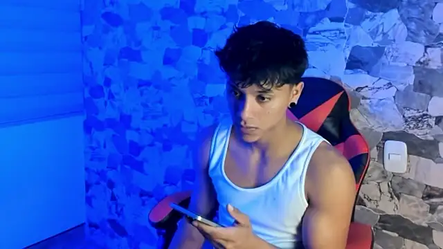 Snapshot of ZYZZ1312 chatting on 07-20-26, 03:10 ZYZZ1312 online show from 07-20-26, 03:10